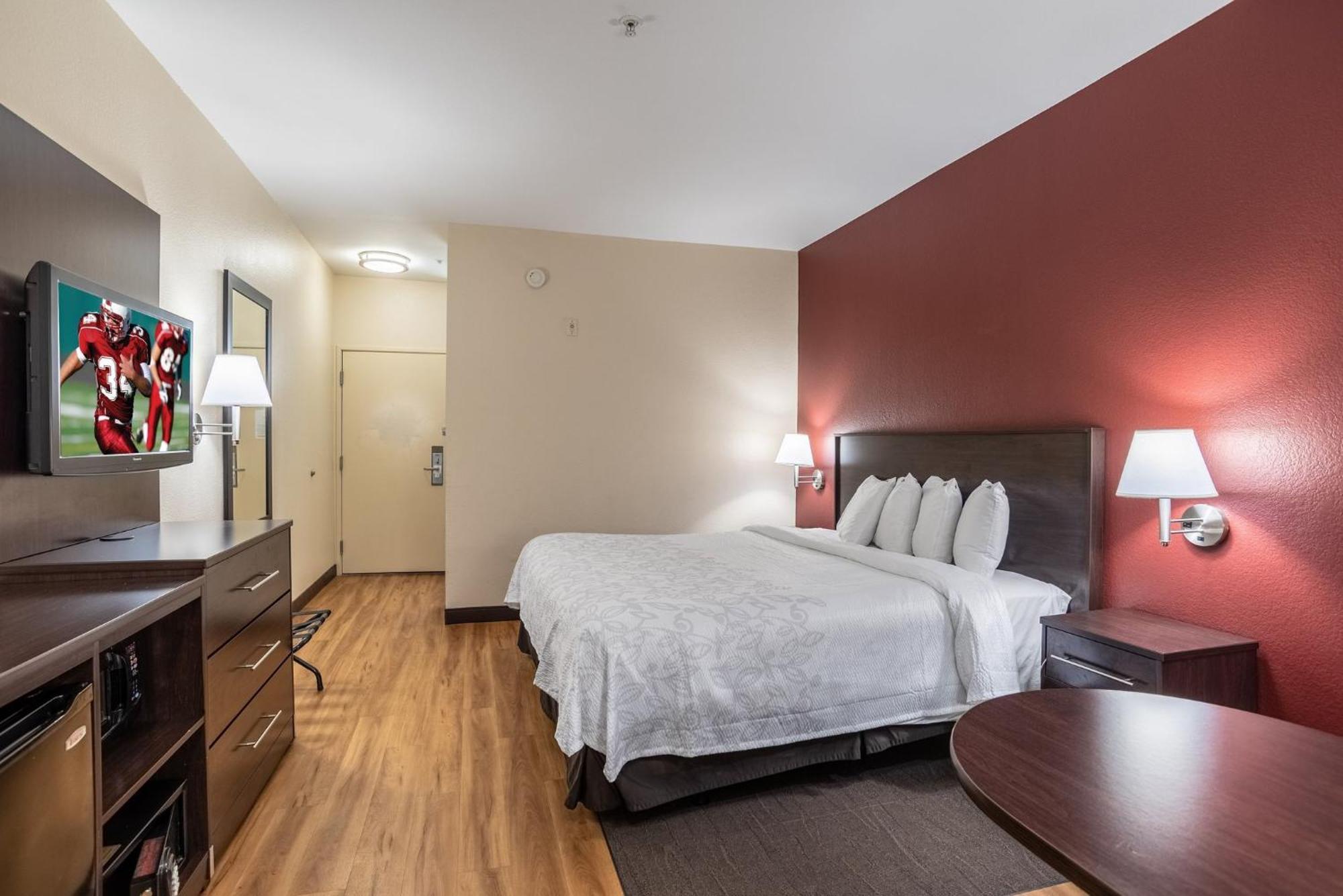 Red Roof Inn Plus+ Houston - Energy Corridor Dış mekan fotoğraf