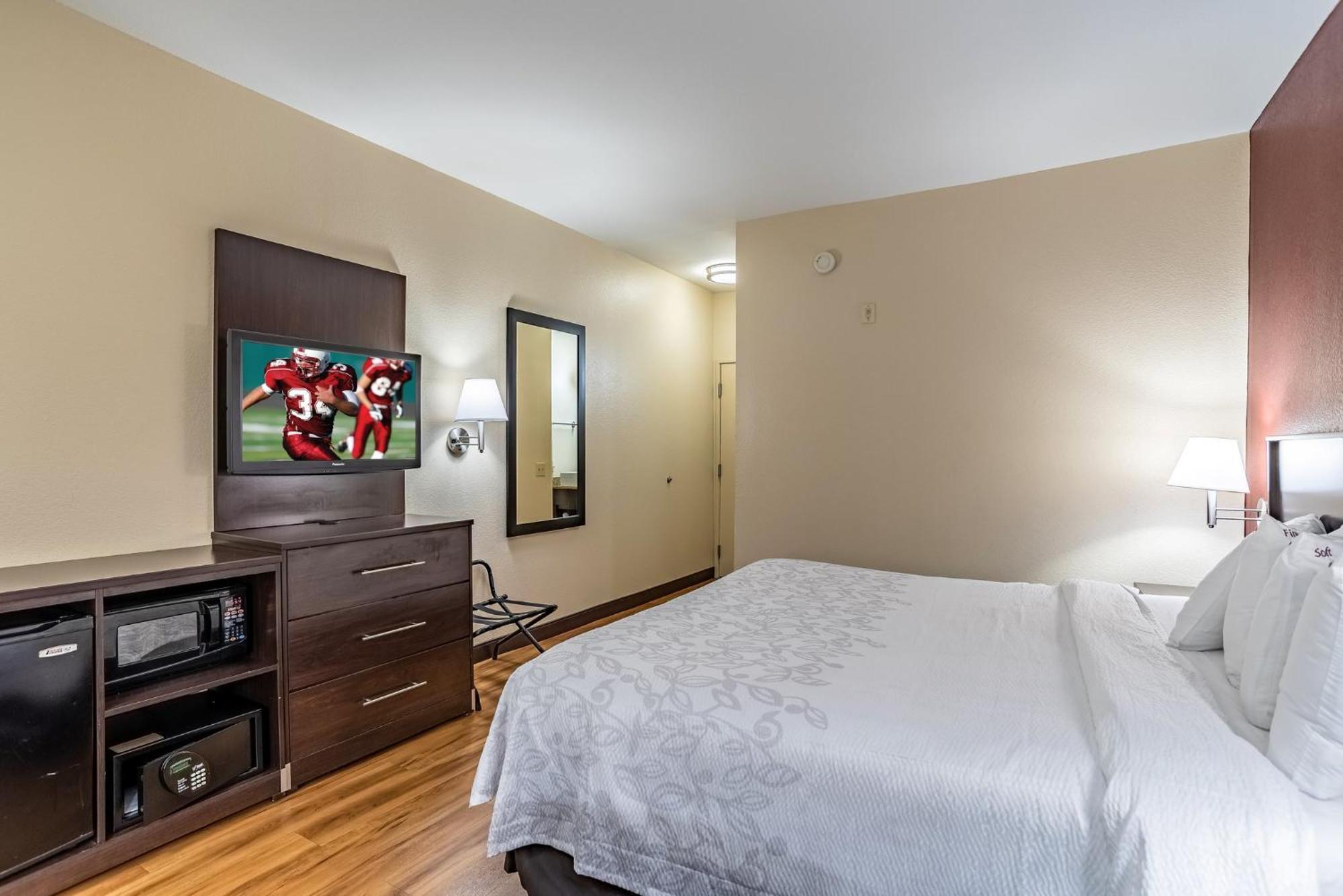 Red Roof Inn Plus+ Houston - Energy Corridor Dış mekan fotoğraf